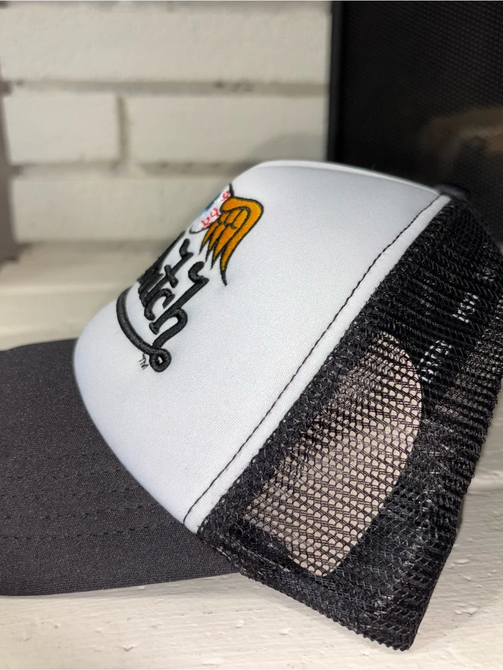 Von Dutch Black and White Trucker Hat with Winged Eye Patch - Picture 5 of 9